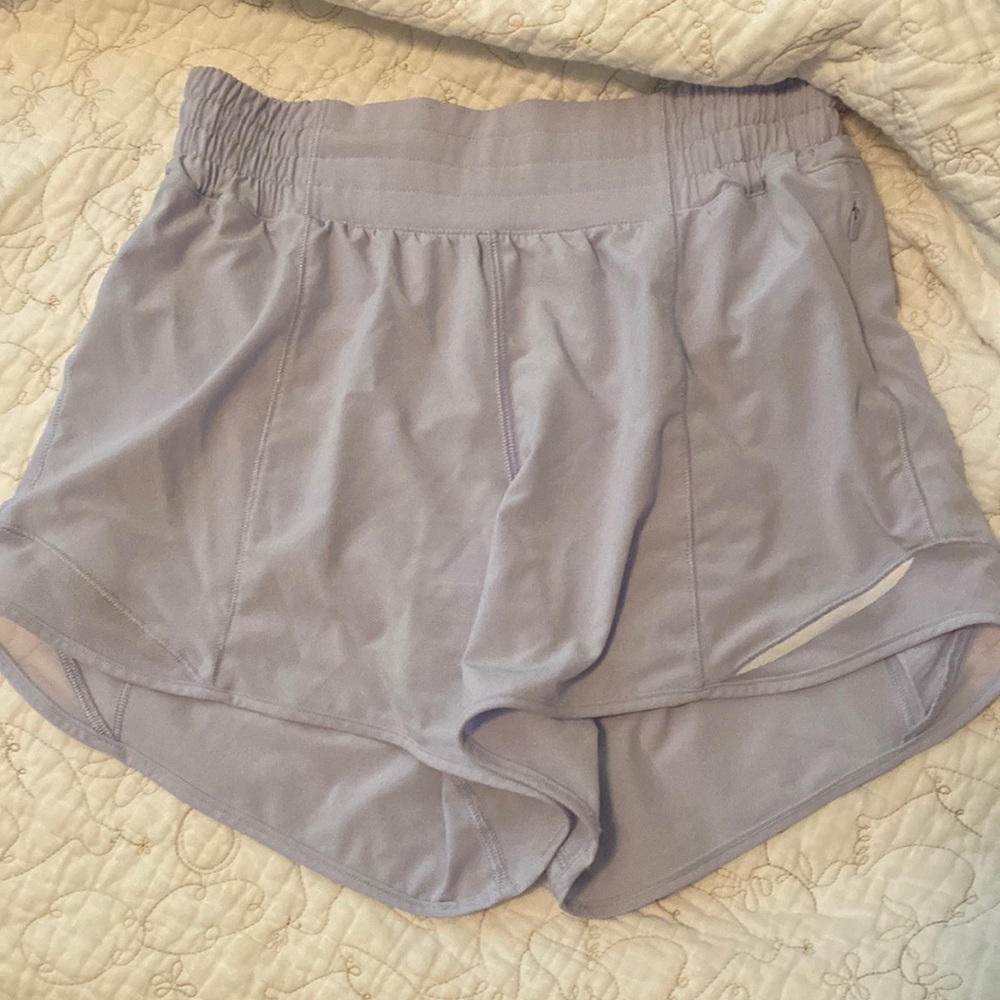 ReList - Lululemon Hotty Hot Shorts in Color Pastel Blue, Size 4 High Rise & 4”